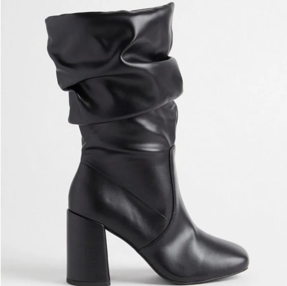 Slouchy Mid Calf Boot (WW) - Picture 2 of 6